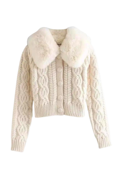 Women’s One-Size Beige Crop Medium Thick Sweater. Trendy Casual  Sweater With Fur Collar For Everyday Wear & All Seasons. High Quality Fabric