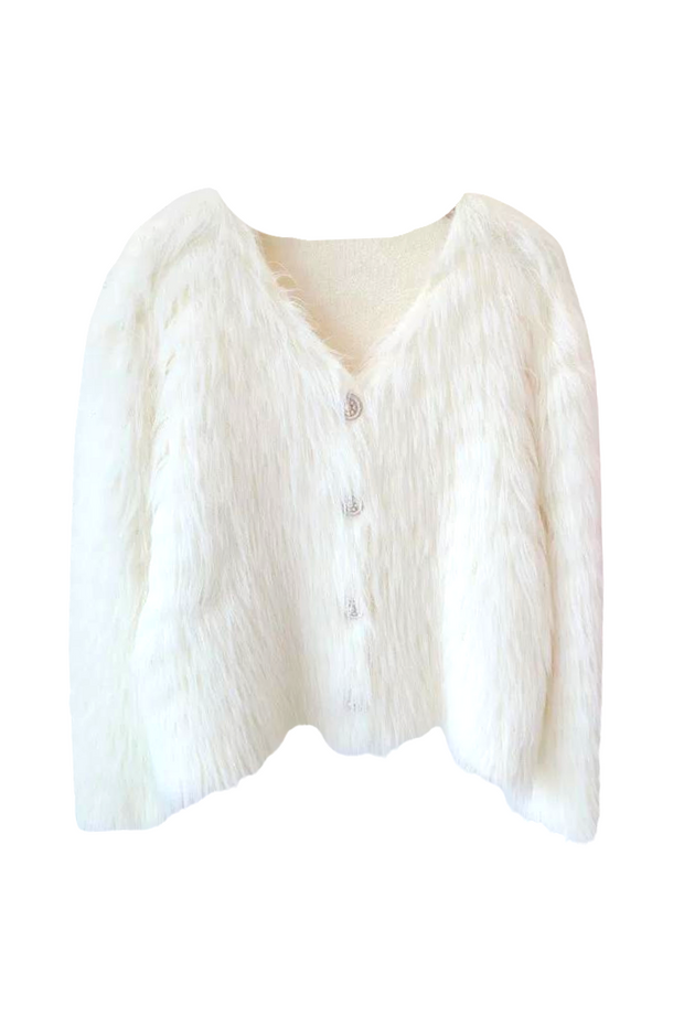 Women’s White Ultra Soft Faux Fur Sweater. Trendy Casual One-Size Fits All Sweater For Everyday Wear And All Seasons. High Quality Fabric