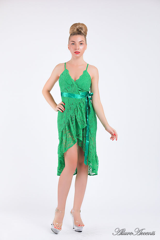 Woman wearing a green lace one-size dress, summer party dress