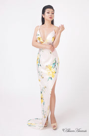 Florals in spring... groundbreaking 