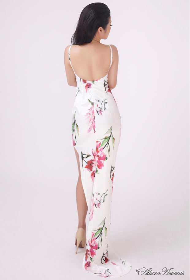 FAITH & FLOWER